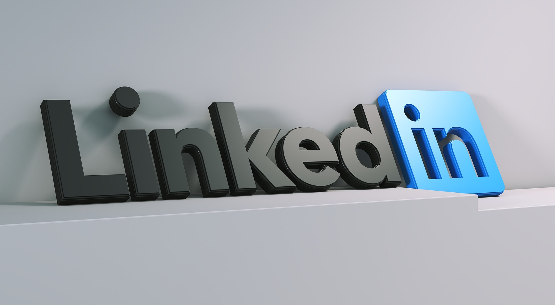 4 LinkedIn Company Page Features to Start Using Now